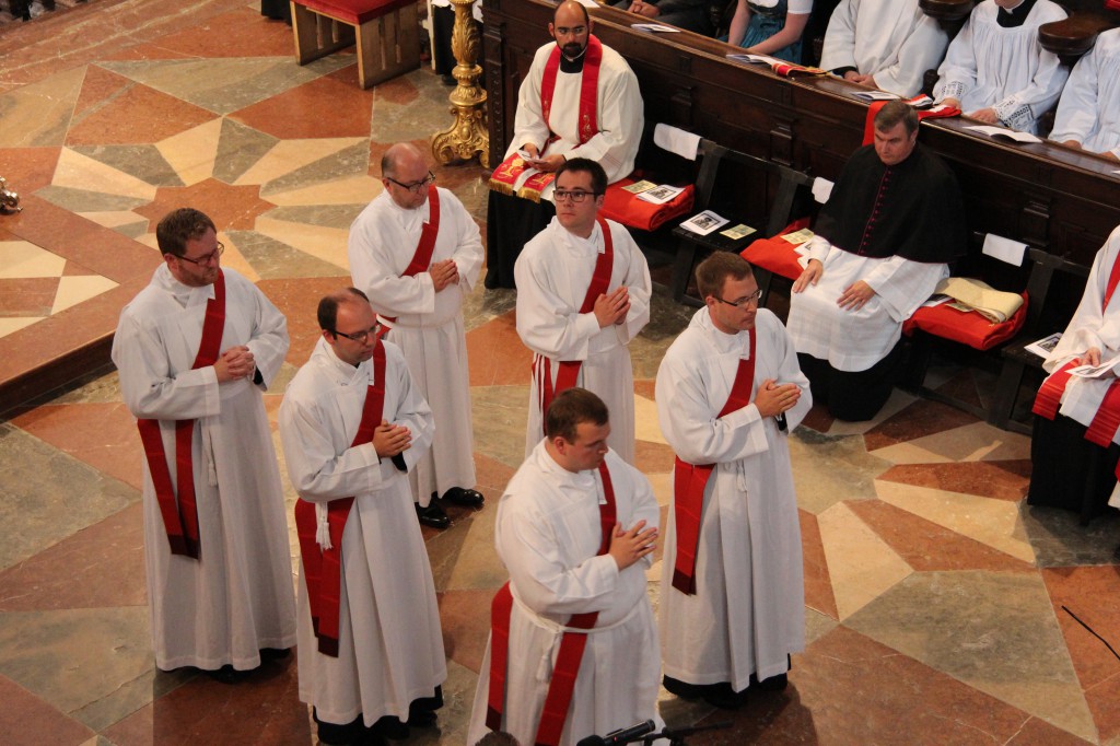 2014-06-28_2_Priesterweihe_DieSechsNeupriester