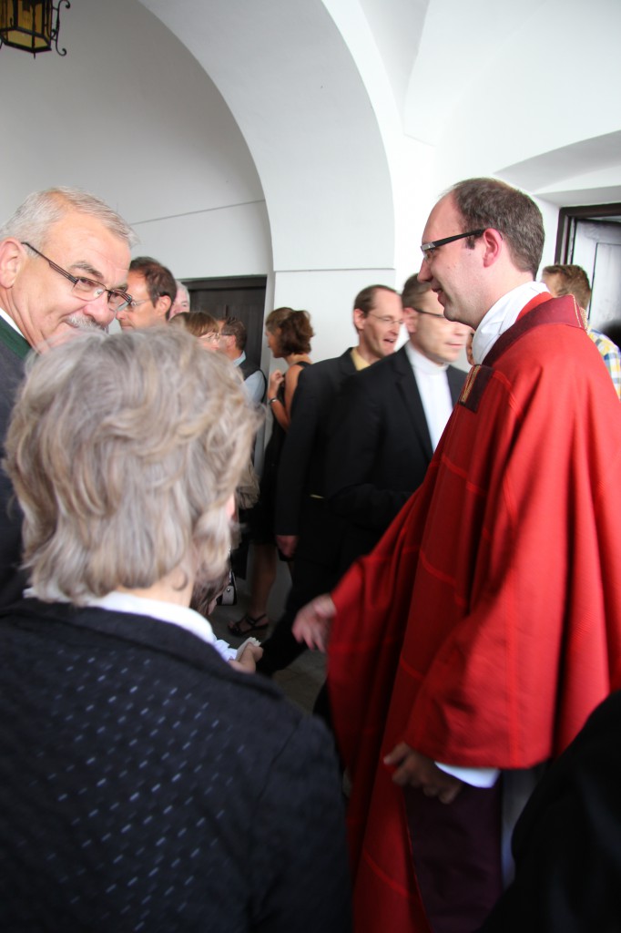 2014-06-28_7_Priesterweihe_Glueckwunsch