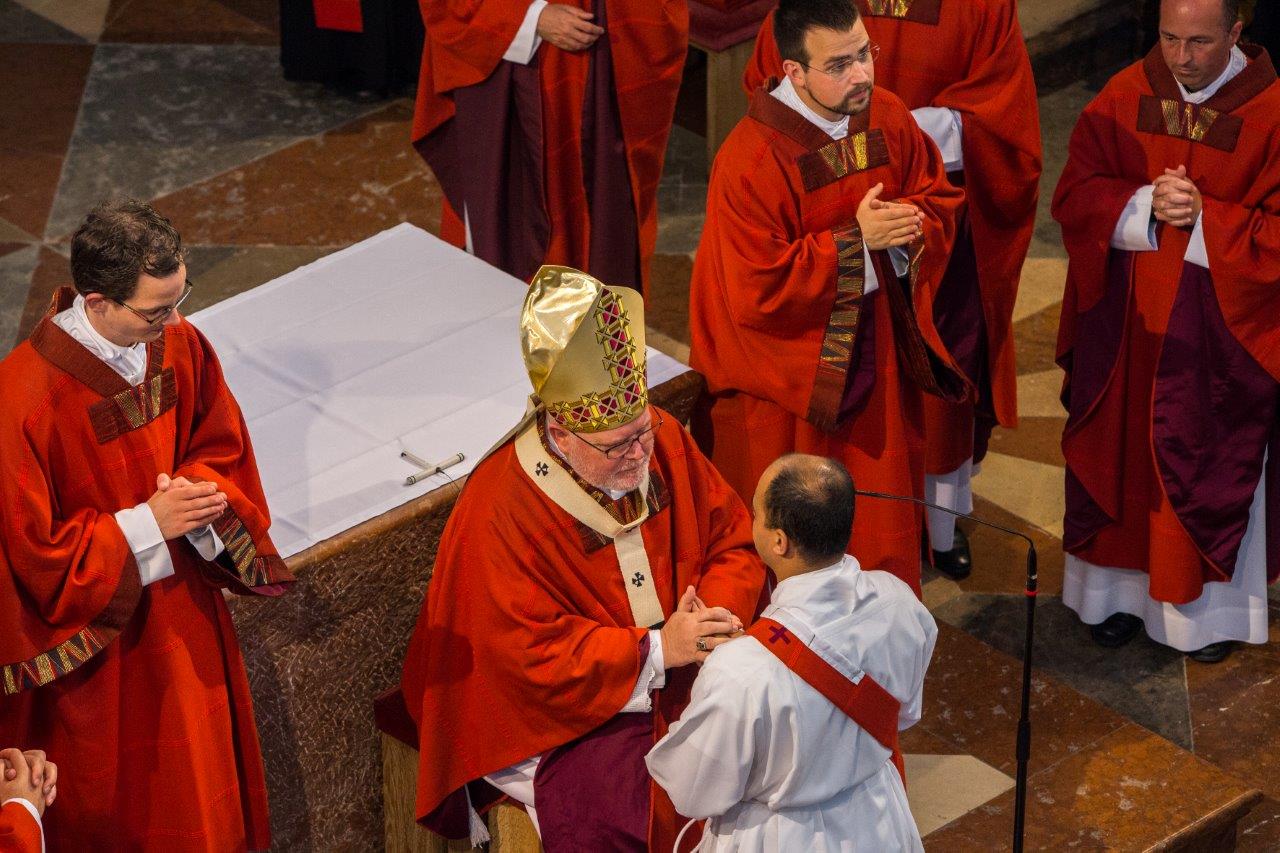 Priesterweihe Rohan Lobo - Foto Kiderle (15)