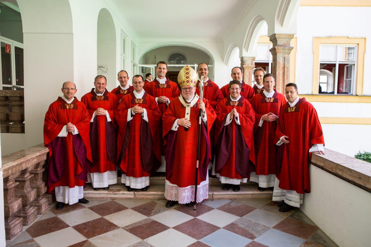 Priesterweihe Rohan Lobo - Foto Kiderle (40)