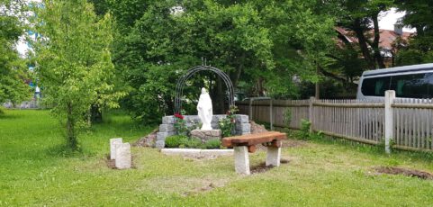 „Ein Ort der Ruhe, des Friedens und der Besinnung“: Der Garten des Friedens in St. Lorenz nimmt Gestalt an