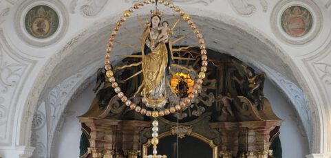 Musikalische Rosenkranz-Andacht in St. Lorenz